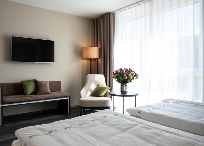 In2 The Boardinghouse Aparthotel