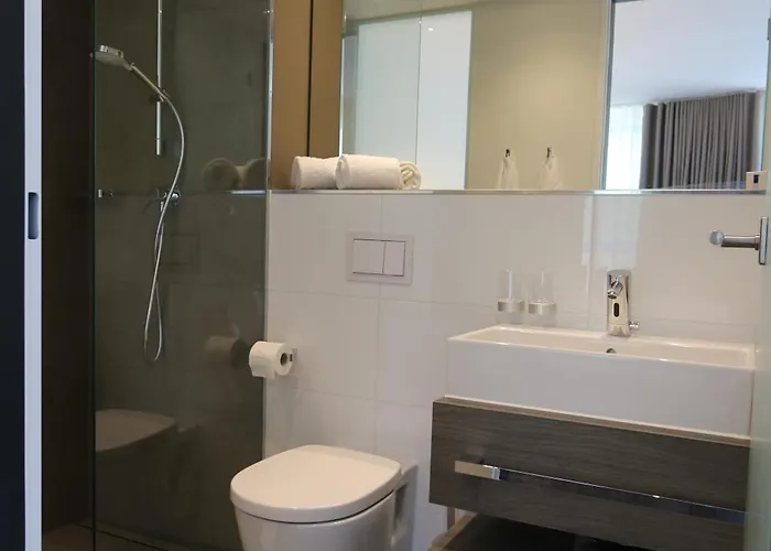 In2 The Boardinghouse Aparthotel 3*